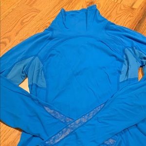 Swiftly speed turtleneck size 4